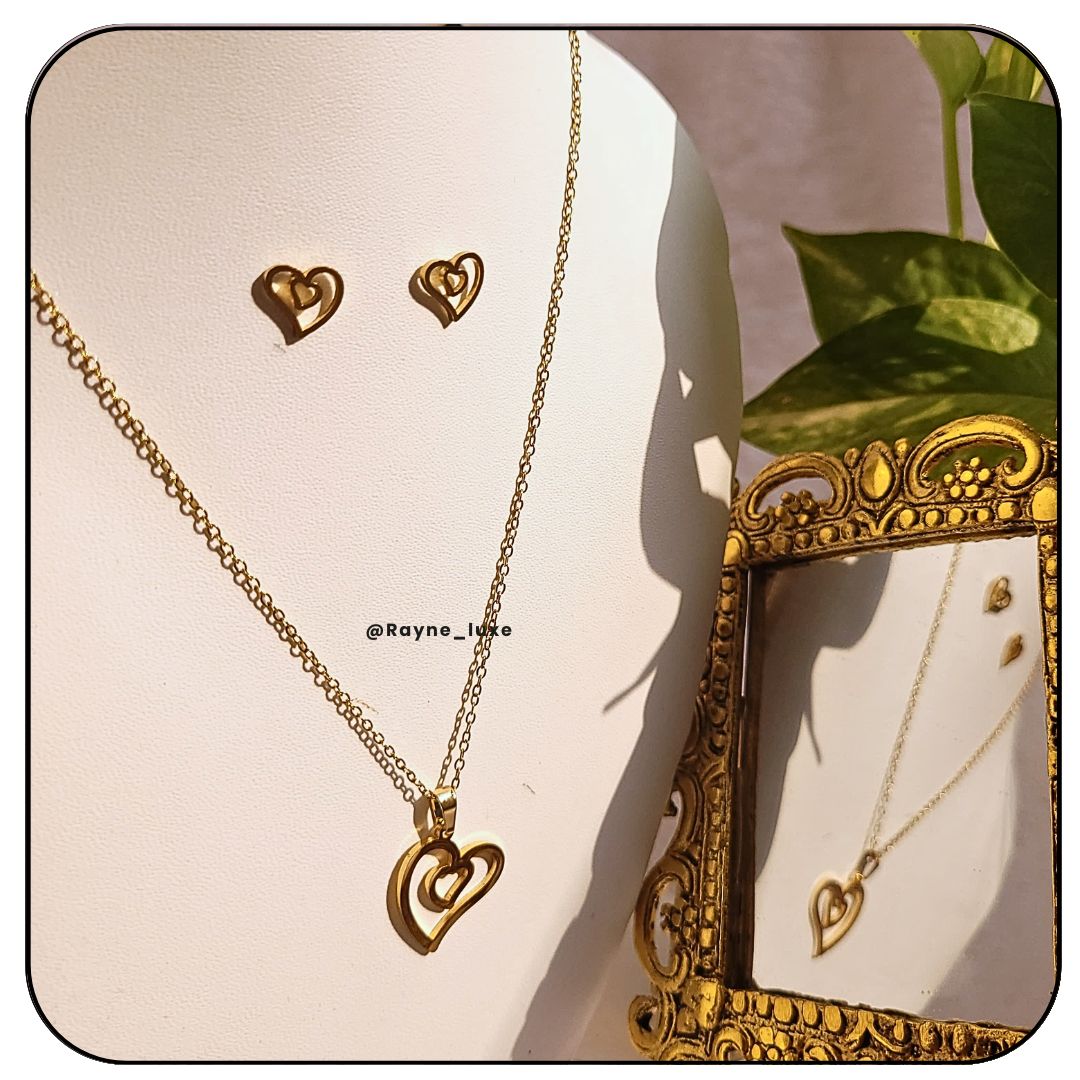 Eternal Love Heart Necklace Set