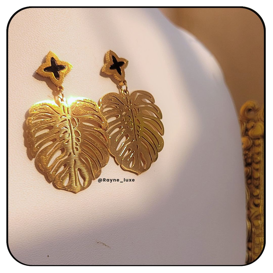 Golden Luxe Premium Monstera Leaf Statement Earrings – Tropical Elegance Redefined