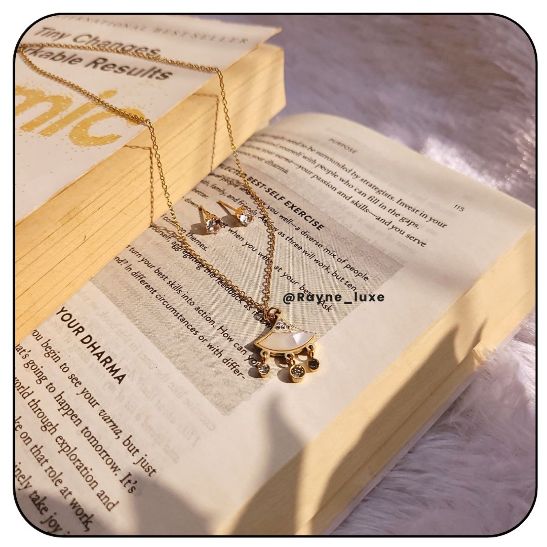 Chandelier Charm Necklace Set