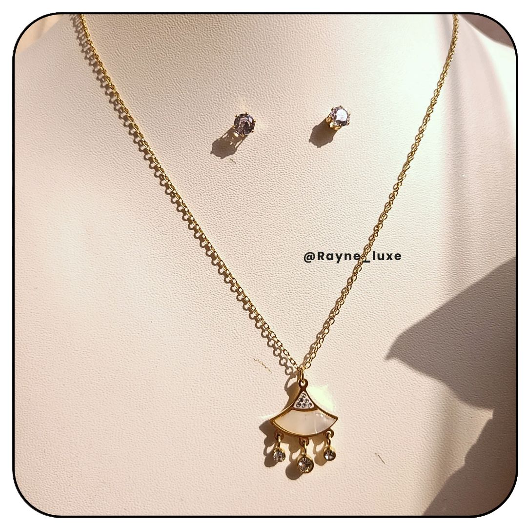 Chandelier Charm Necklace Set