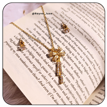 Golden crystal-studded bow pendant Necklace Set