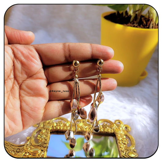 Golden Vine Drop Earrings – Luxe Elegance in Every Sway