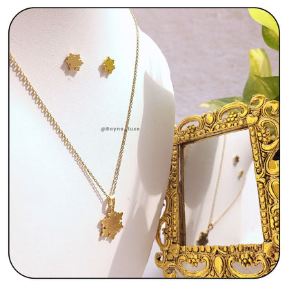 Snowflake Pendant & Stud Set