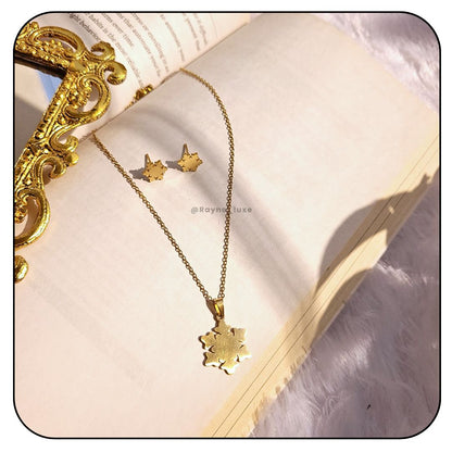 Snowflake Pendant & Stud Set